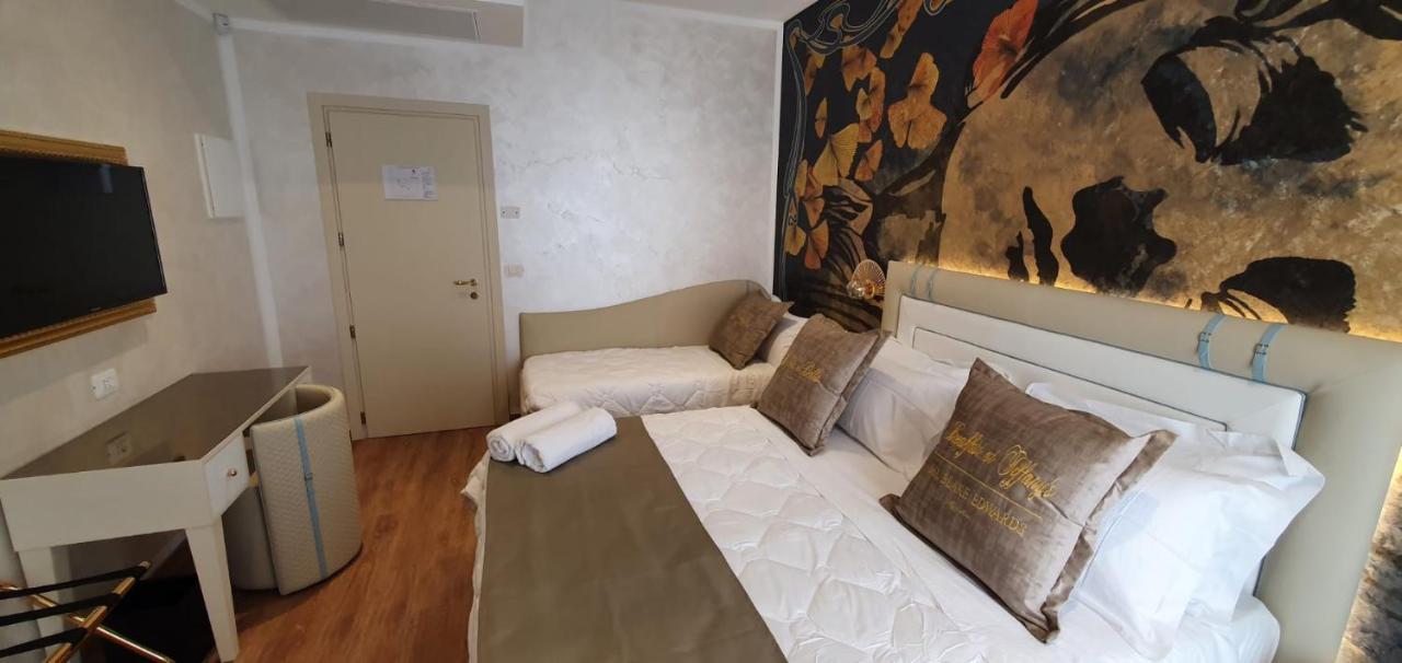 Amsterdam Suite Hotel & Spa 里米尼 外观 照片