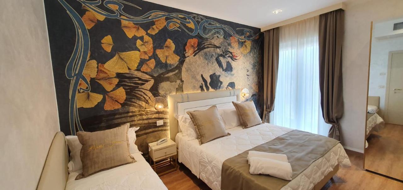 Amsterdam Suite Hotel & Spa 里米尼 外观 照片