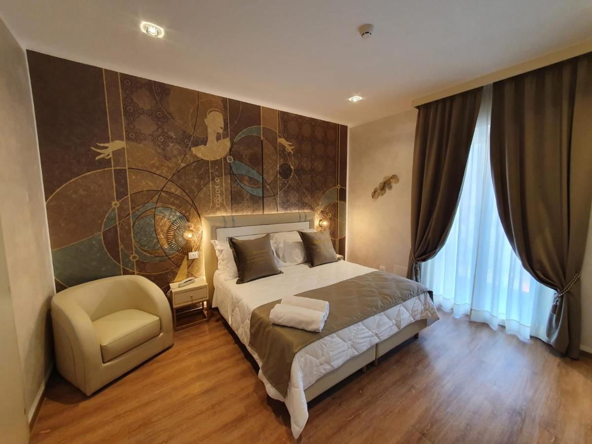 Amsterdam Suite Hotel & Spa 里米尼 外观 照片