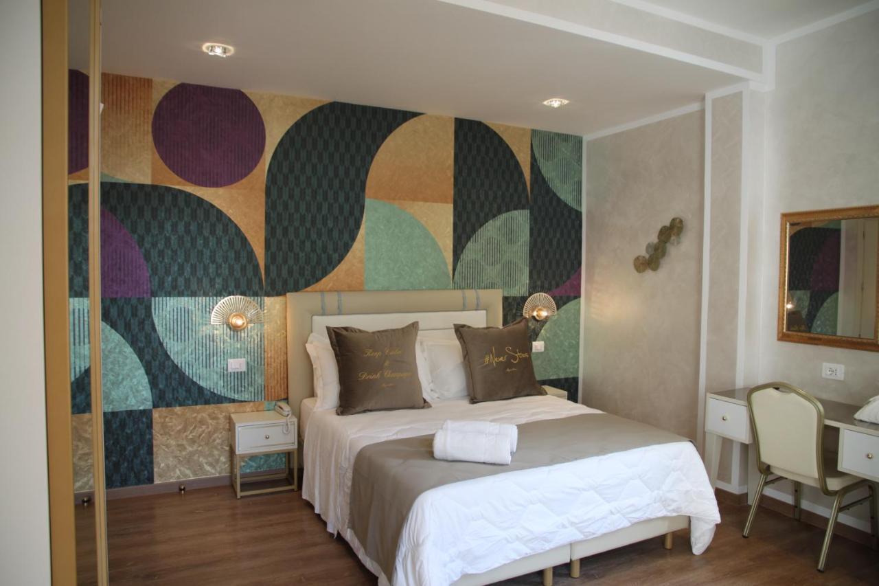 Amsterdam Suite Hotel & Spa 里米尼 外观 照片