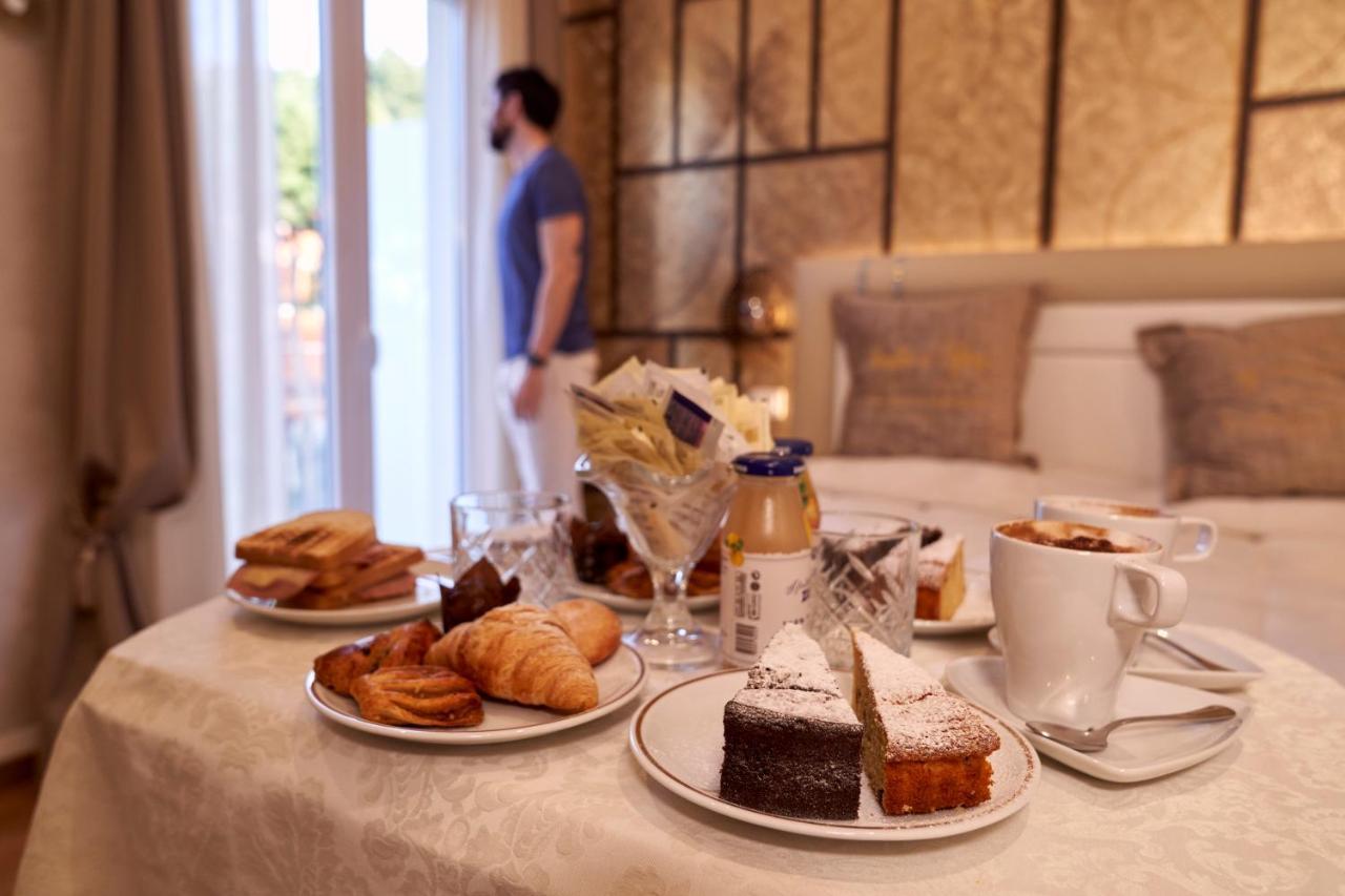 Amsterdam Suite Hotel & Spa 里米尼 外观 照片